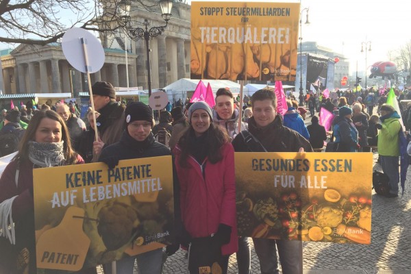 Team der EthikBank bei der Großdemo in Berlin